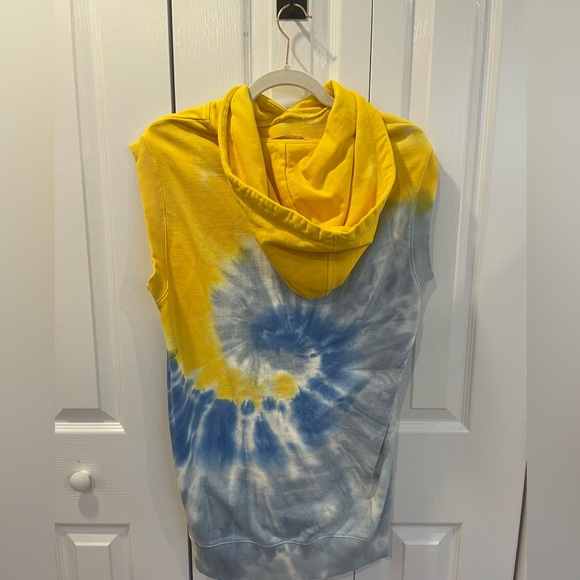 Micheal Kors oversized yellow and blue tie dye hoodie vest - Picture 4 of 5